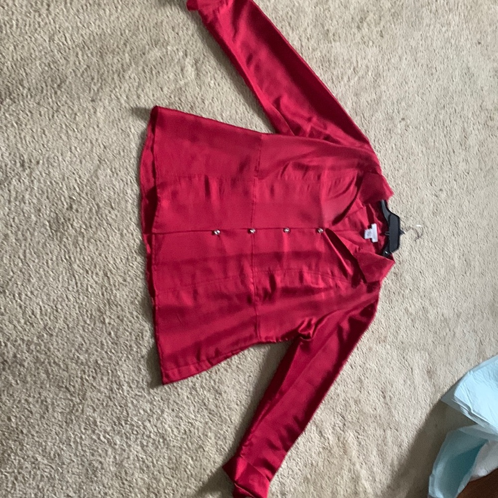 Size 16 dressy red button down blouse.